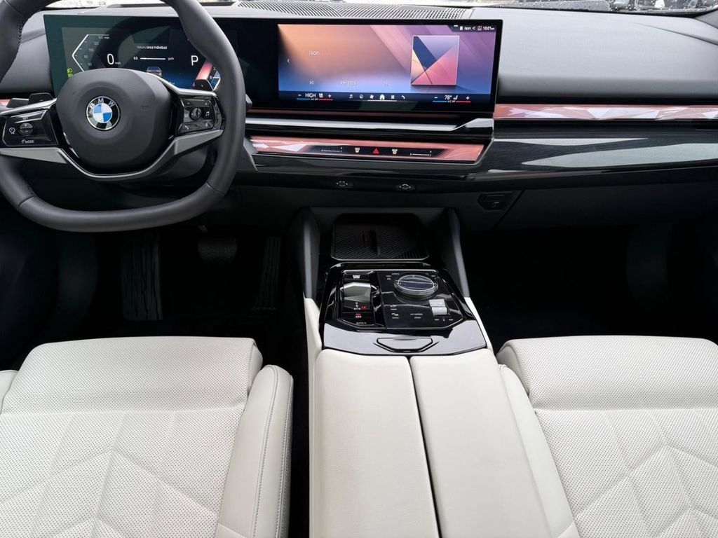Certified 2026 BMW 540i xDrive image 11