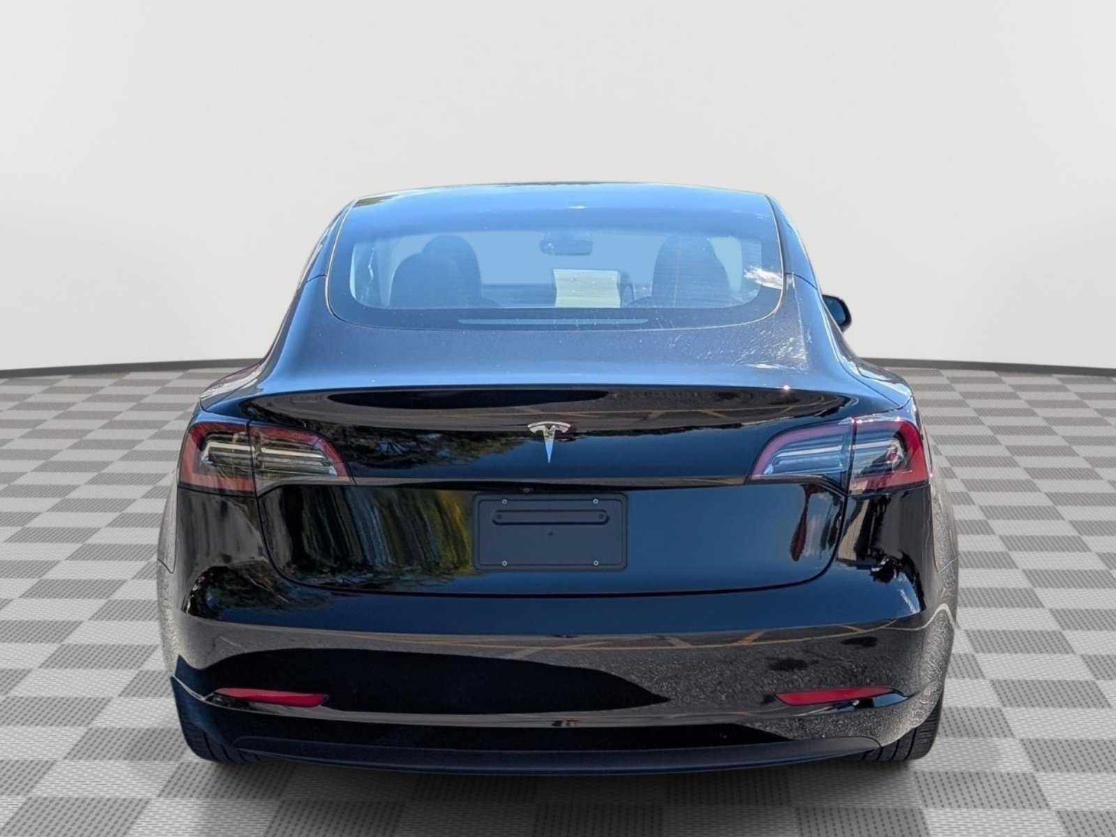 Used 2023 Tesla Model 3 Standard Range RWD image 4