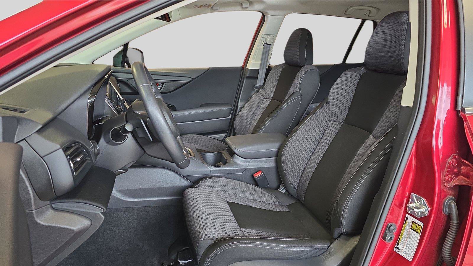 Used 2024 Subaru Outback Premium AWD/4WD image 11