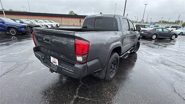 Used 2022 Toyota Tacoma SR5 image 5
