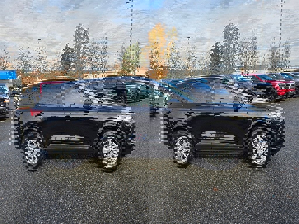 Used 2025 Ford Escape Active image 4