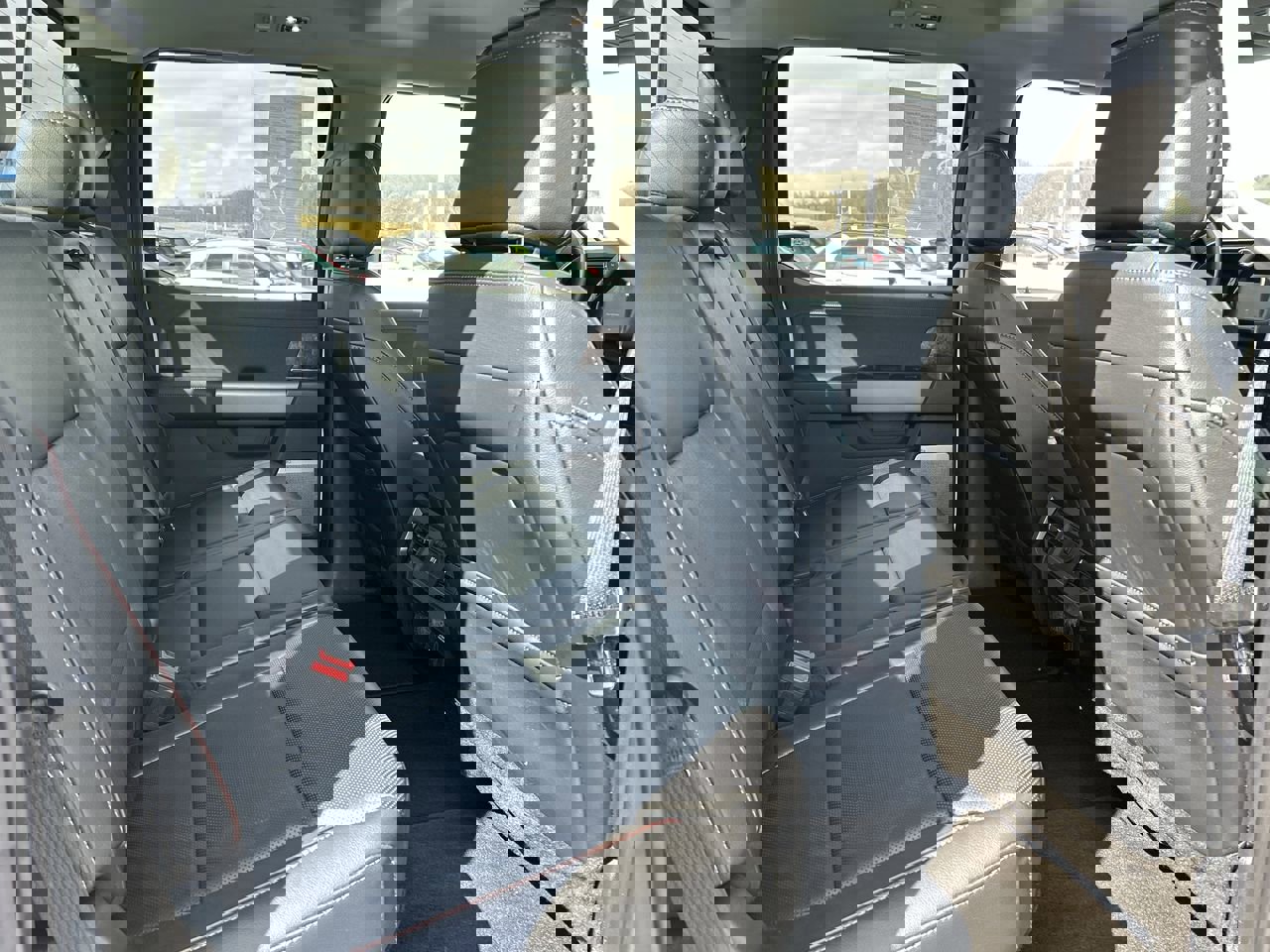 Used 2024 Ford F250 Lariat image 18