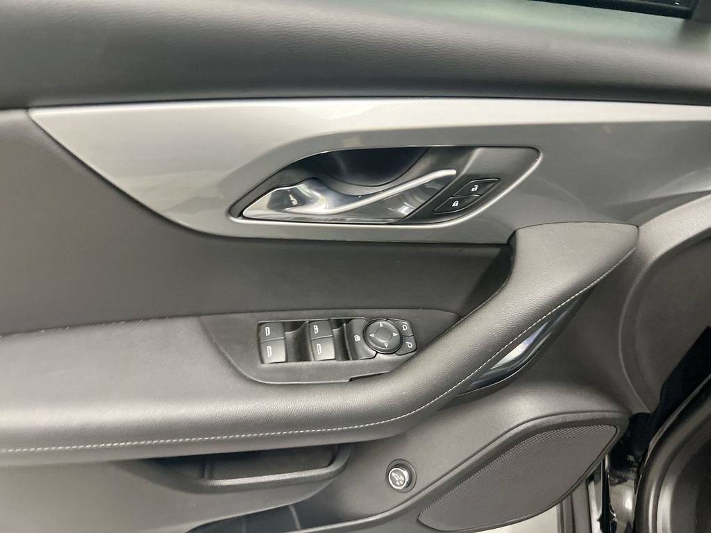 Used 2019 Chevrolet Blazer LT FWD image 20
