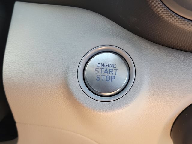 New 2026 Hyundai Venue SEL FWD image 10