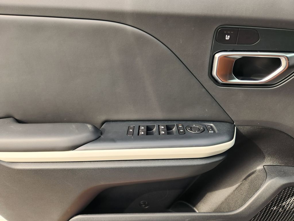 New 2025 Kia K4 GT-Line w/ GT-Line Sunroof Package image 16