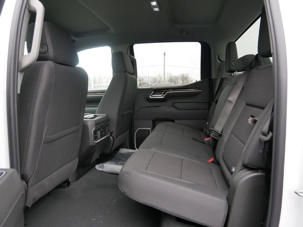 New 2026 GMC Sierra 1500 Elevation image 8