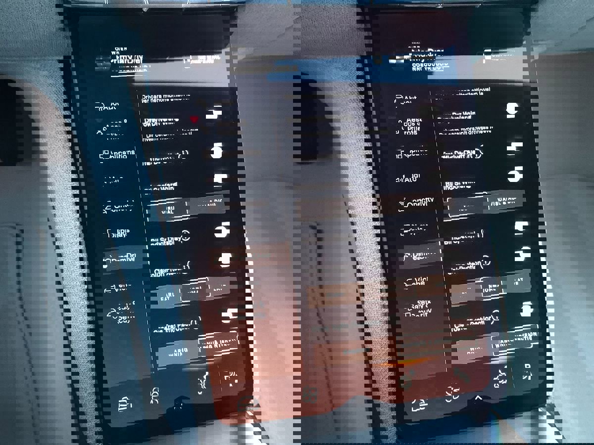 Used 2025 Lucid Air Pure image 50