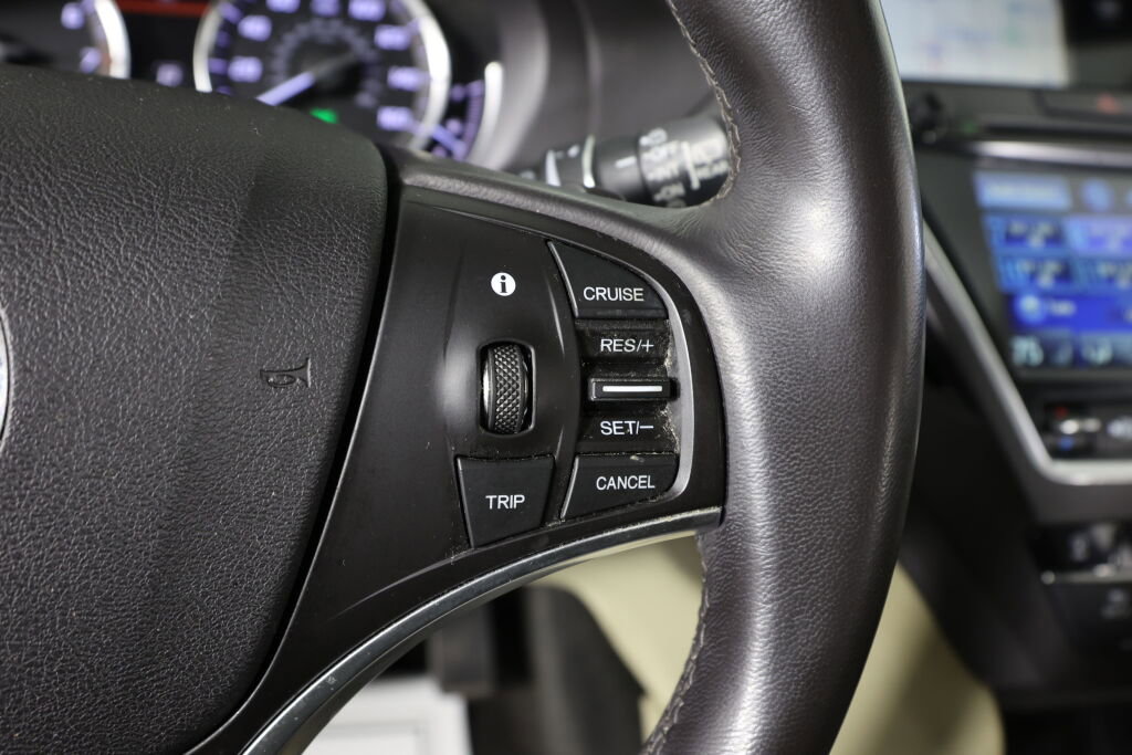 Used 2014 Acura MDX SH-AWD w/ Technology Package image 35