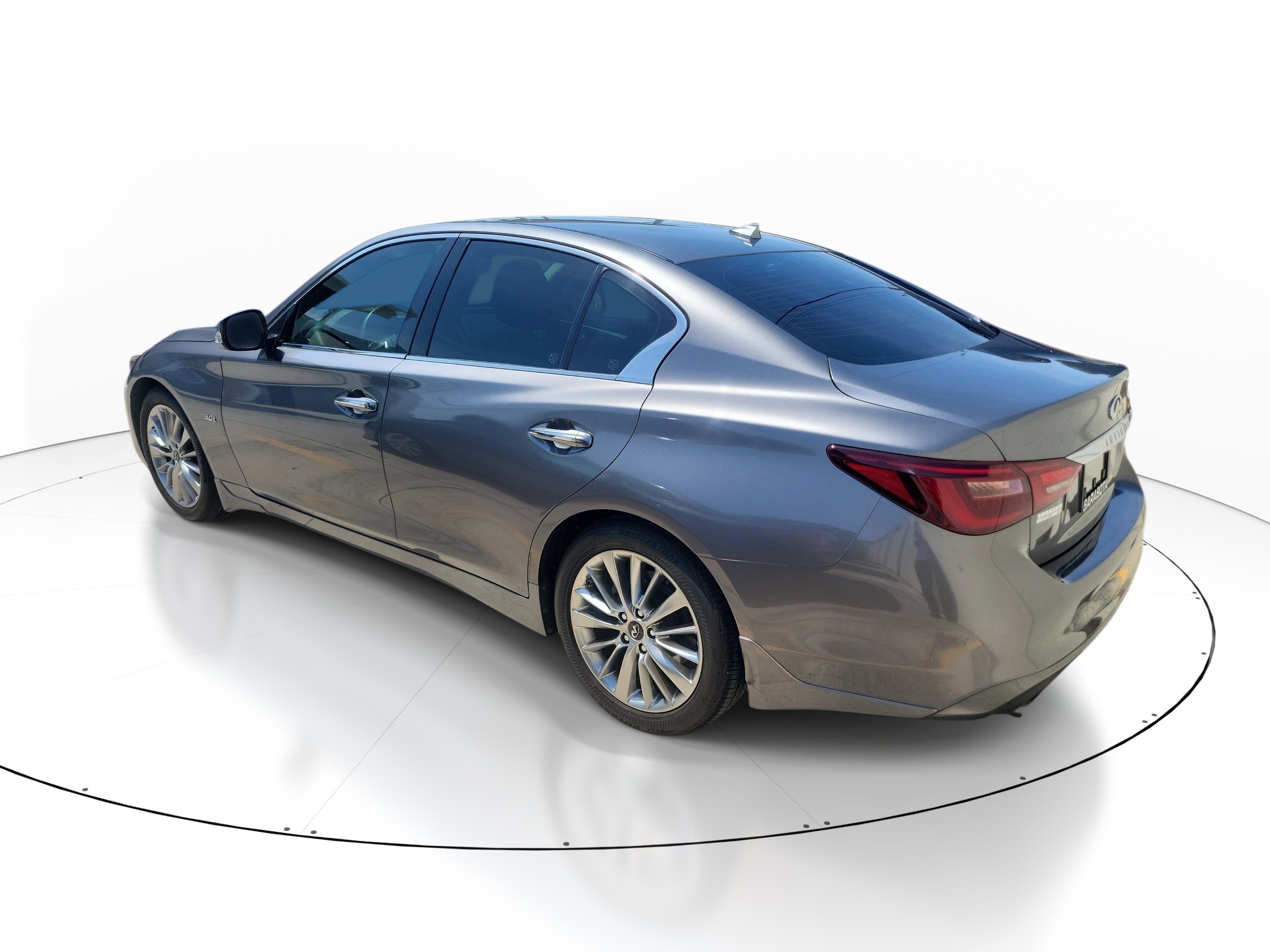 Used 2019 INFINITI Q50 Luxe w/ Essential Package (3.0T Luxe) RWD image 6