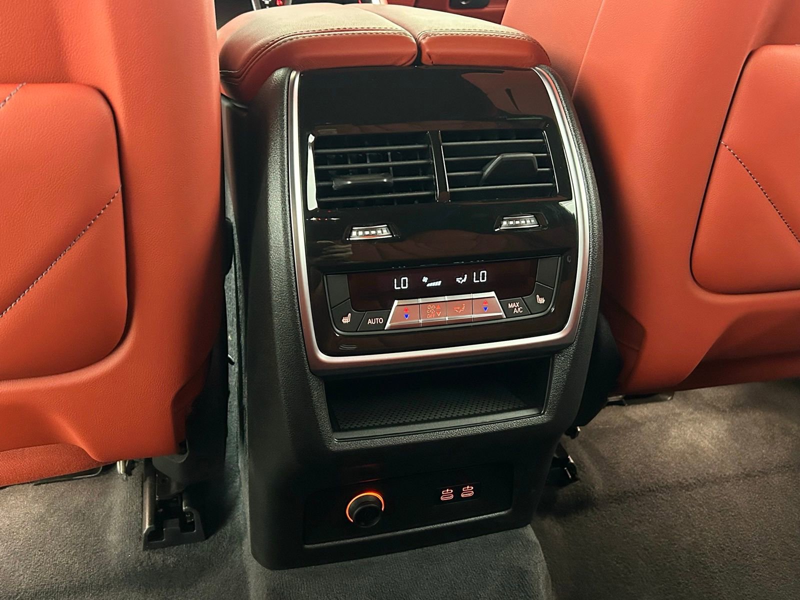 Used 2025 BMW XM image 35