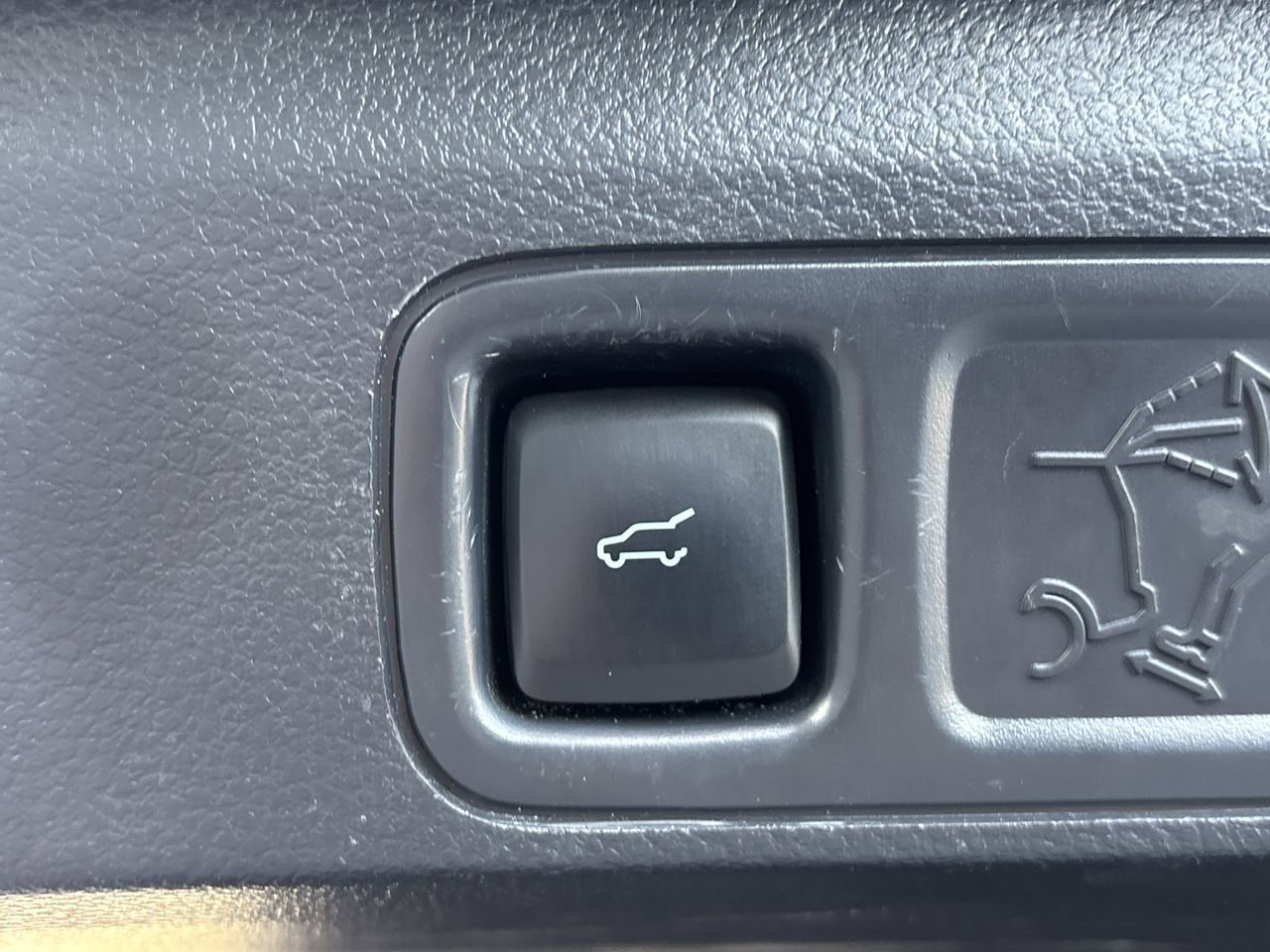 Used 2023 Ford Expedition Platinum image 9