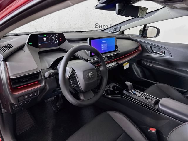 New 2027 Toyota Prius Plug-In Hybrid FWD image 9
