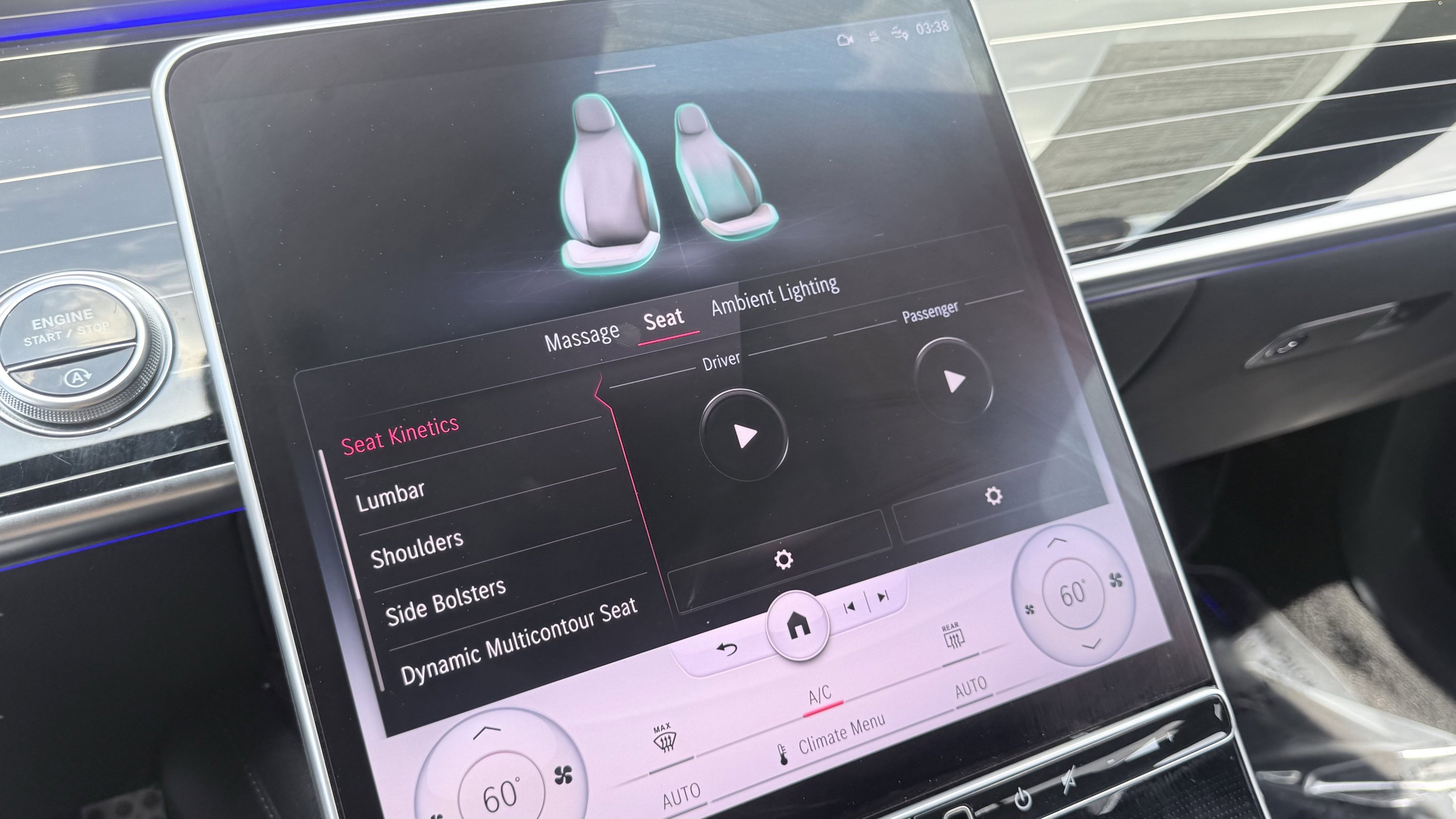 Used 2022 Mercedes-Benz S 580 4MATIC Sedan w/ AMG Line Package image 50