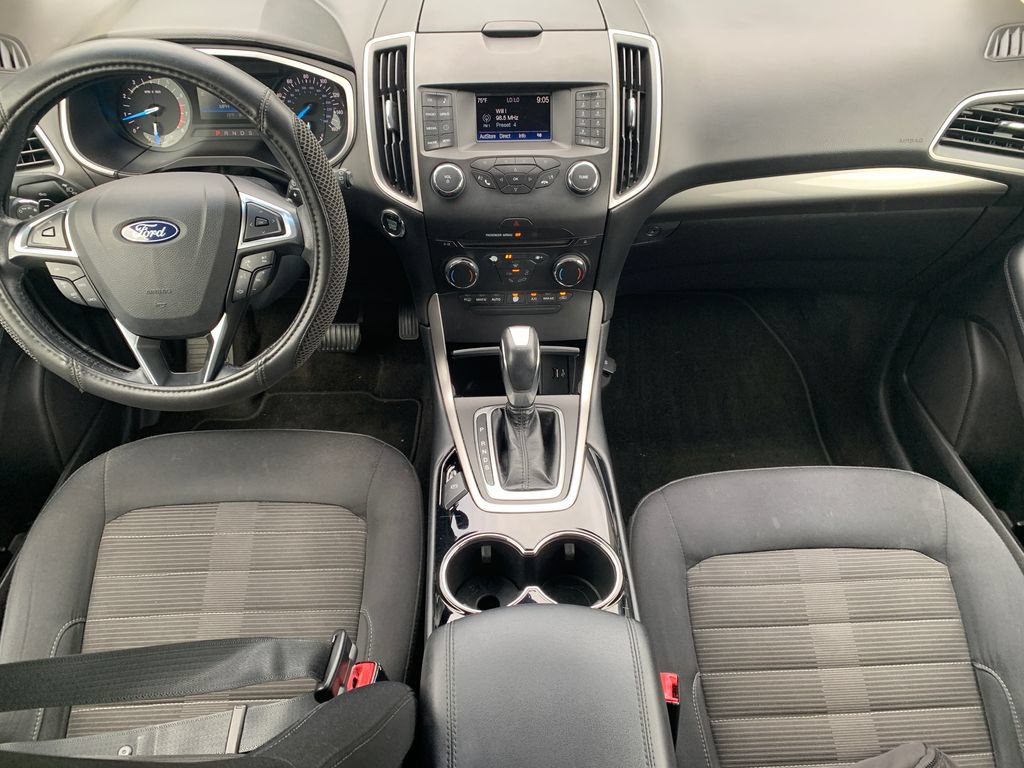 Used 2018 Ford Edge SEL FWD image 15