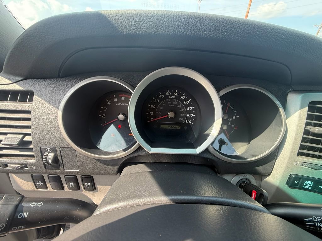 Used 2008 Toyota 4Runner SR5 RWD image 17