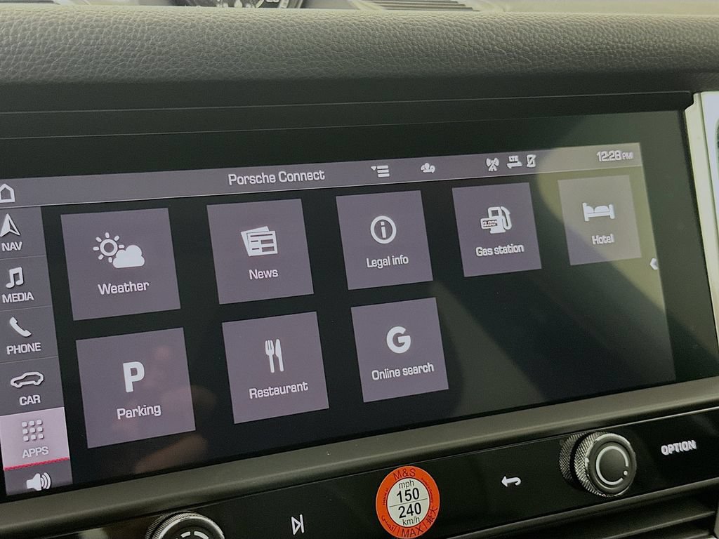 New 2025 Porsche Macan AWD/4WD image 15