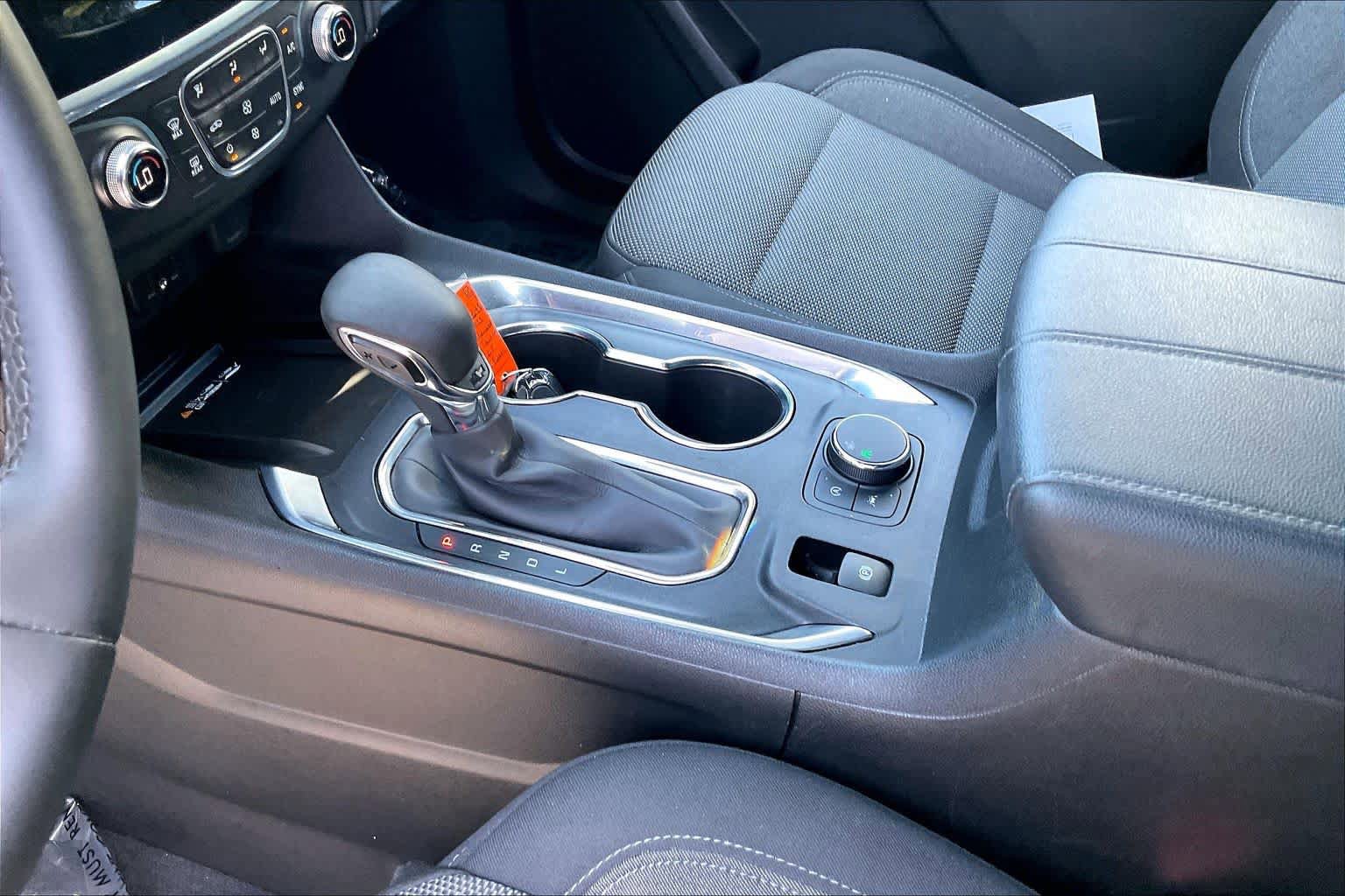 Certified 2023 Chevrolet Traverse LT FWD image 18