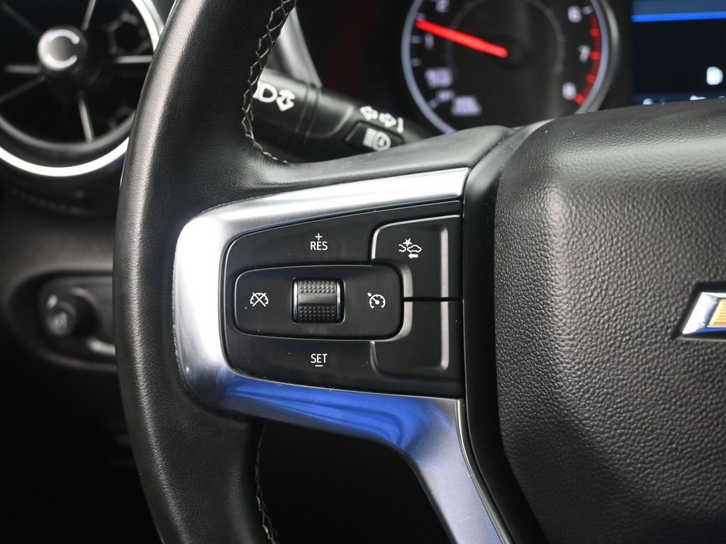 Used 2023 Chevrolet Blazer LT image 13