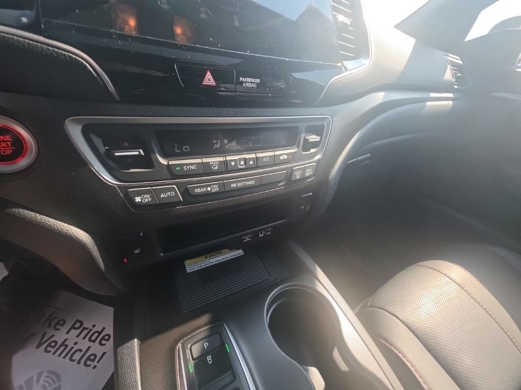 Certified 2023 Honda Passport TrailSport image 23