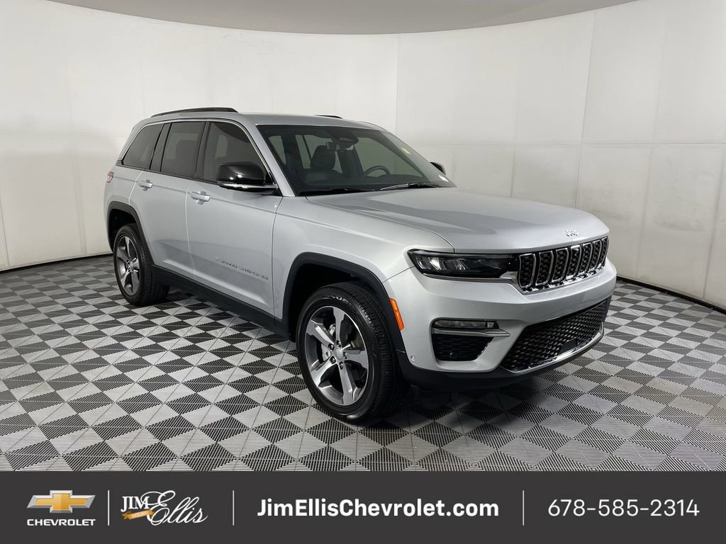 Used 2025 Jeep Grand Cherokee Limited w/ Luxury Tech Group II