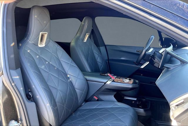 Used 2023 BMW iX M60 w/ Executive Package image 6