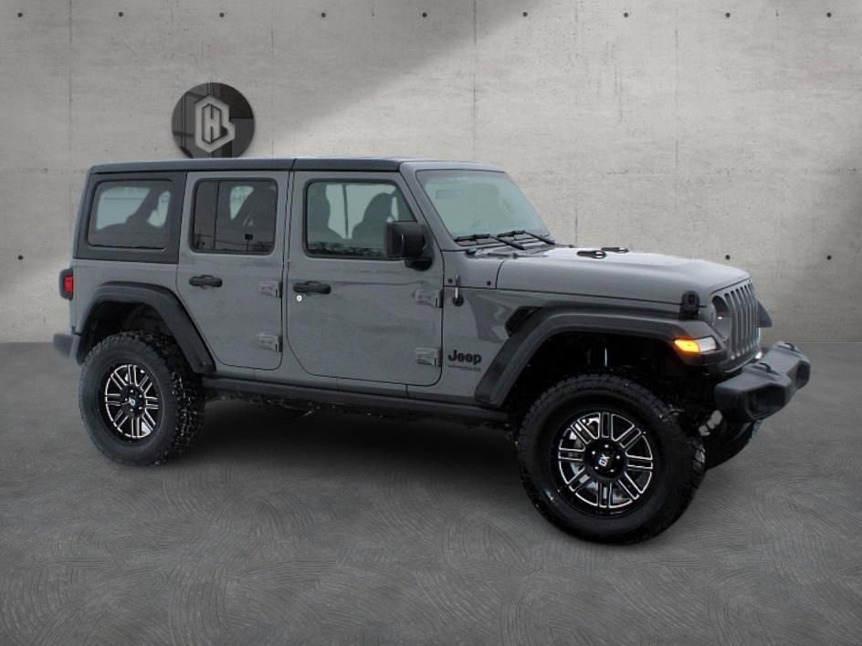 Used 2022 Jeep Wrangler Unlimited Sport image 4