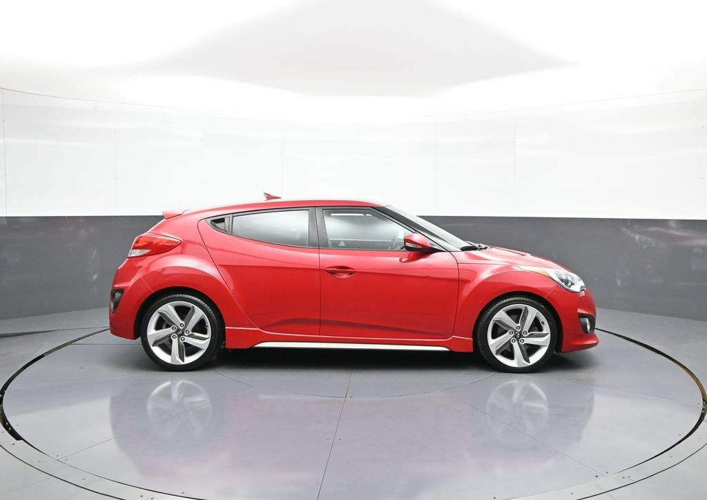 Used 2015 Hyundai Veloster Turbo FWD image 5