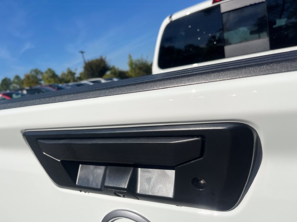 New 2026 Nissan Frontier SV w/ All-Weather Content Package AWD/4WD image 40