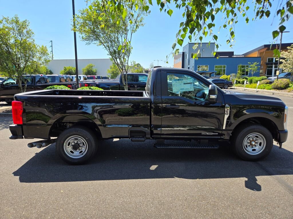 New 2025 Ford F350 XL RWD image 4
