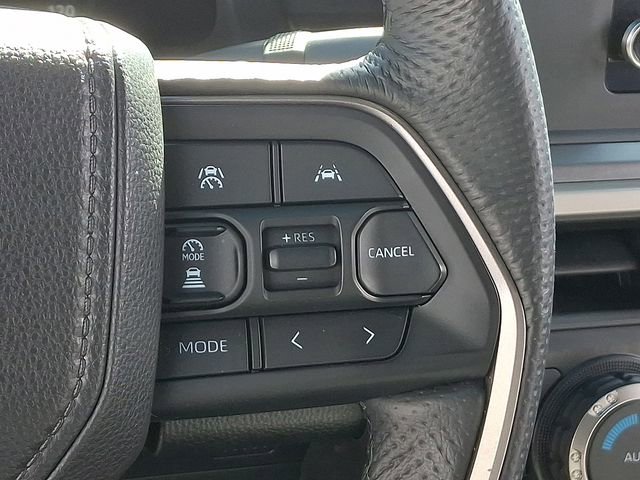 Used 2025 Toyota Tacoma TRD Off-Road image 25