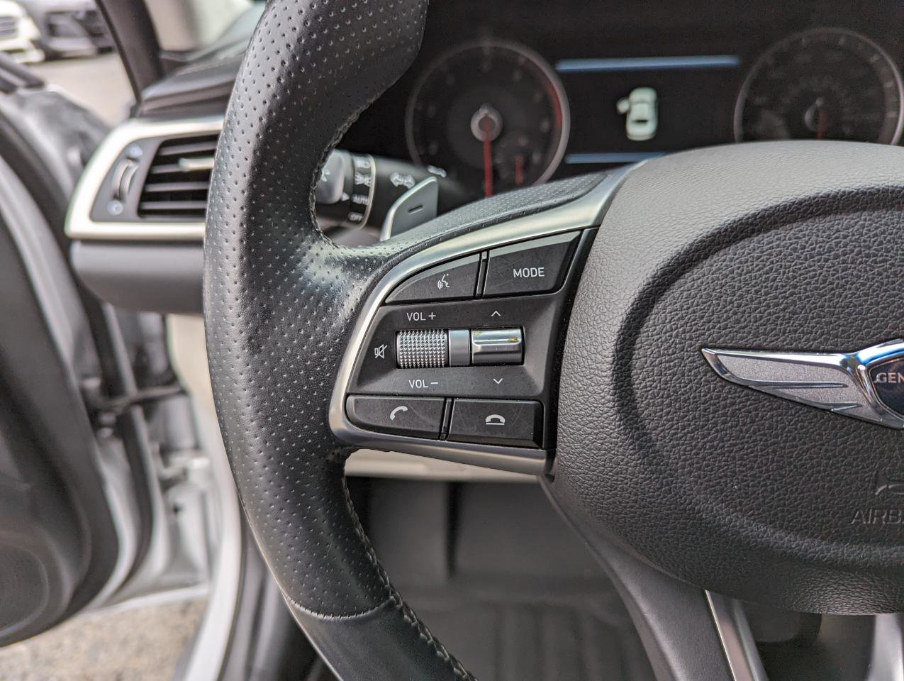 Used 2019 Genesis G70 2.0T Advanced w/ Prestige Package image 14