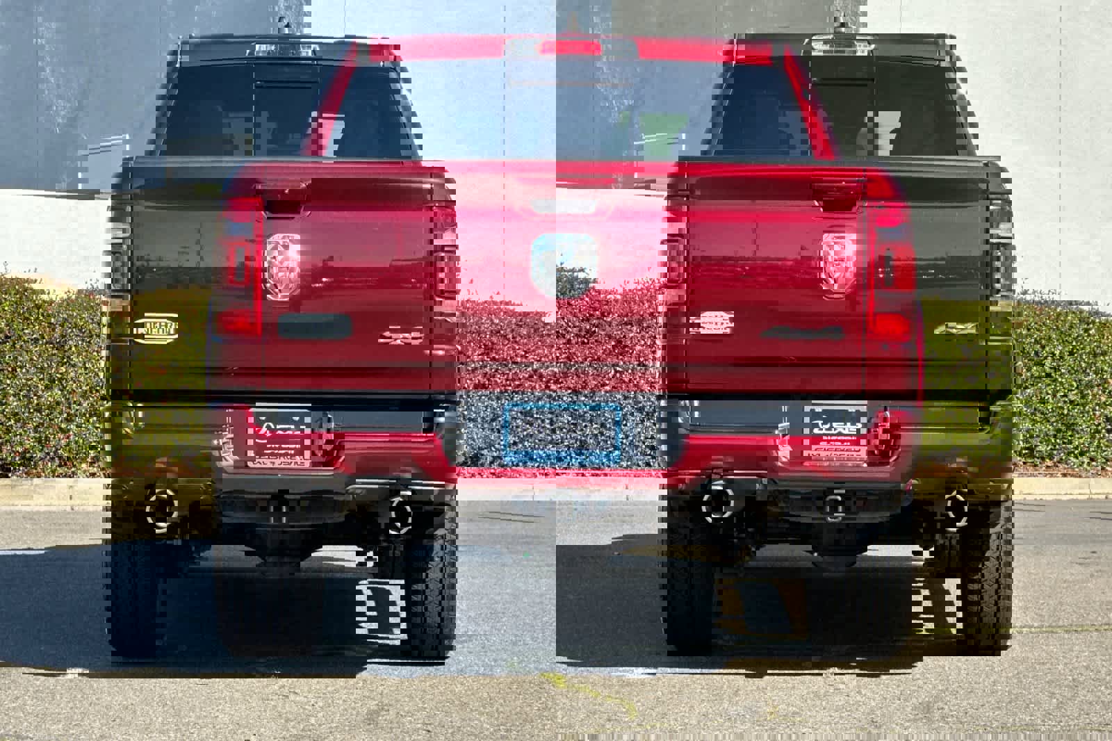 Used 2023 RAM 1500 Limited w/ Body Color Bumper Group image 8