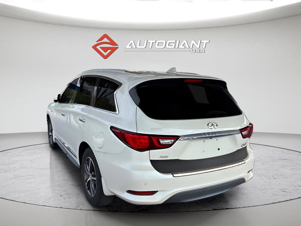 Used 2019 INFINITI QX60 Luxe w/ Essential Package AWD/4WD image 3