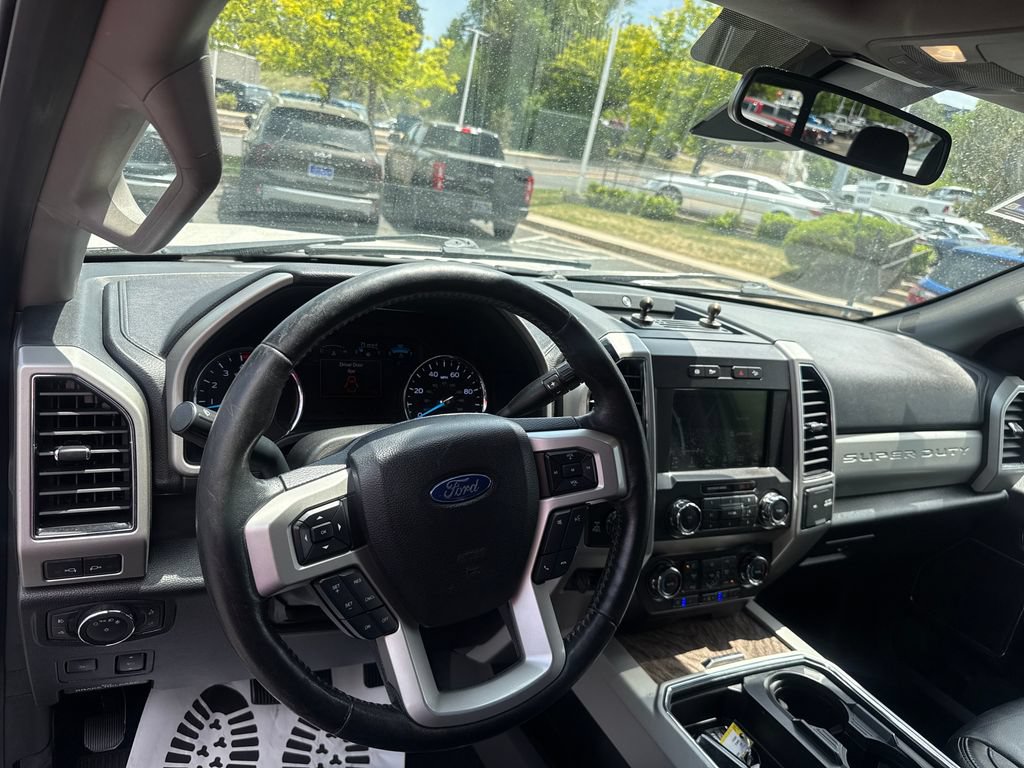 Certified 2019 Ford F250 Lariat w/ Lariat Ultimate Package AWD/4WD image 14