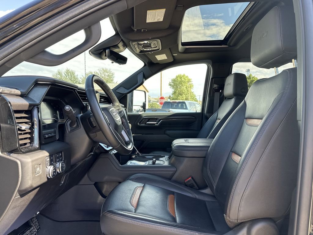 Used 2024 GMC Sierra 3500 AT4 w/ AT4 Premium Plus Package image 11