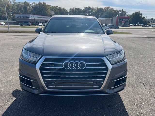 Used 2019 Audi Q7 3.0T Premium Plus w/ Premium Plus Package AWD/4WD image 2