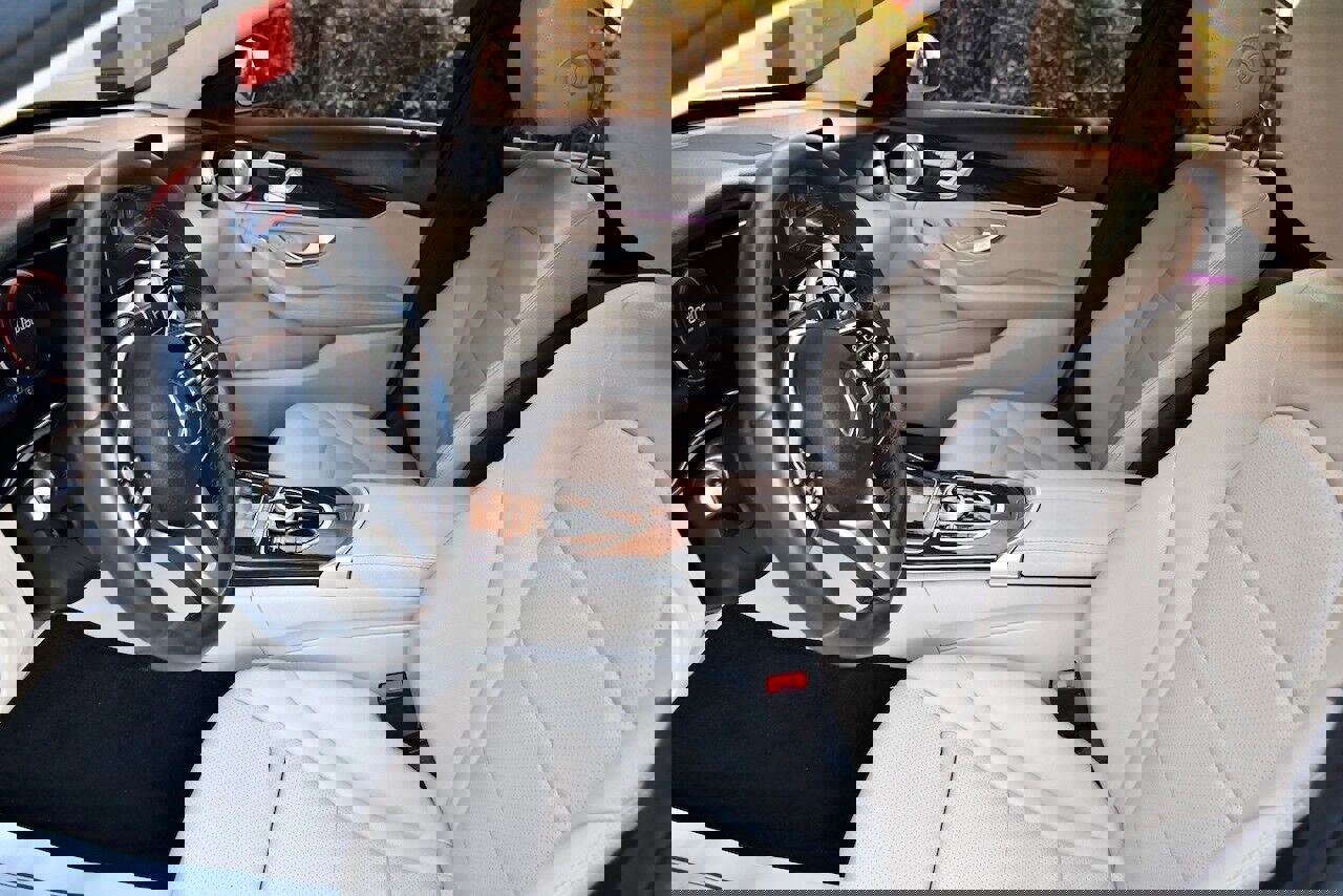 Used 2021 Mercedes-Benz C 300 4MATIC Sedan w/ Premium Package image 7