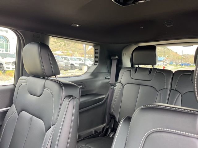 New 2026 Jeep Grand Cherokee L Limited image 18