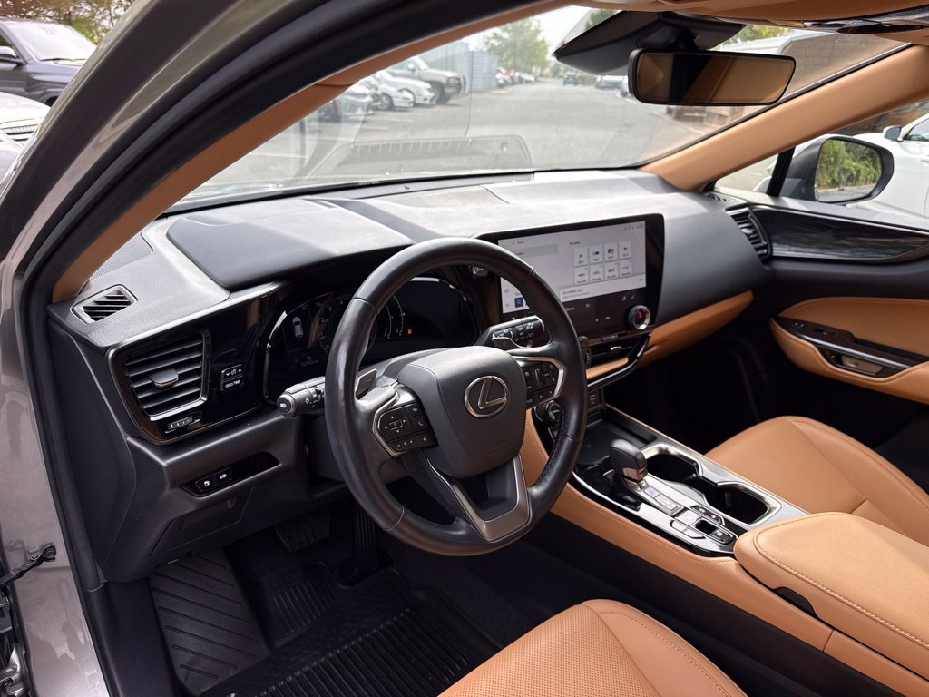 Used 2025 Lexus NX 350 AWD w/ Accessory Package (2T) image 17