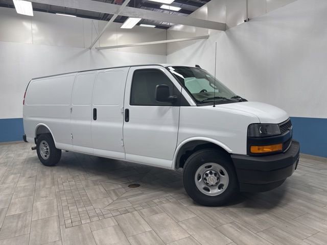 New 2026 Chevrolet Express 3500 Extended w/ Driver Convenience Package RWD image 1