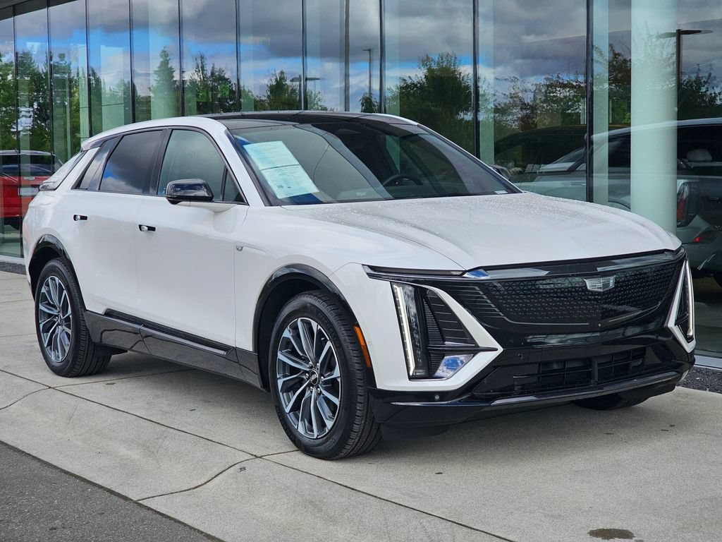 Certified 2024 Cadillac Lyriq Sport AWD/4WD image 7