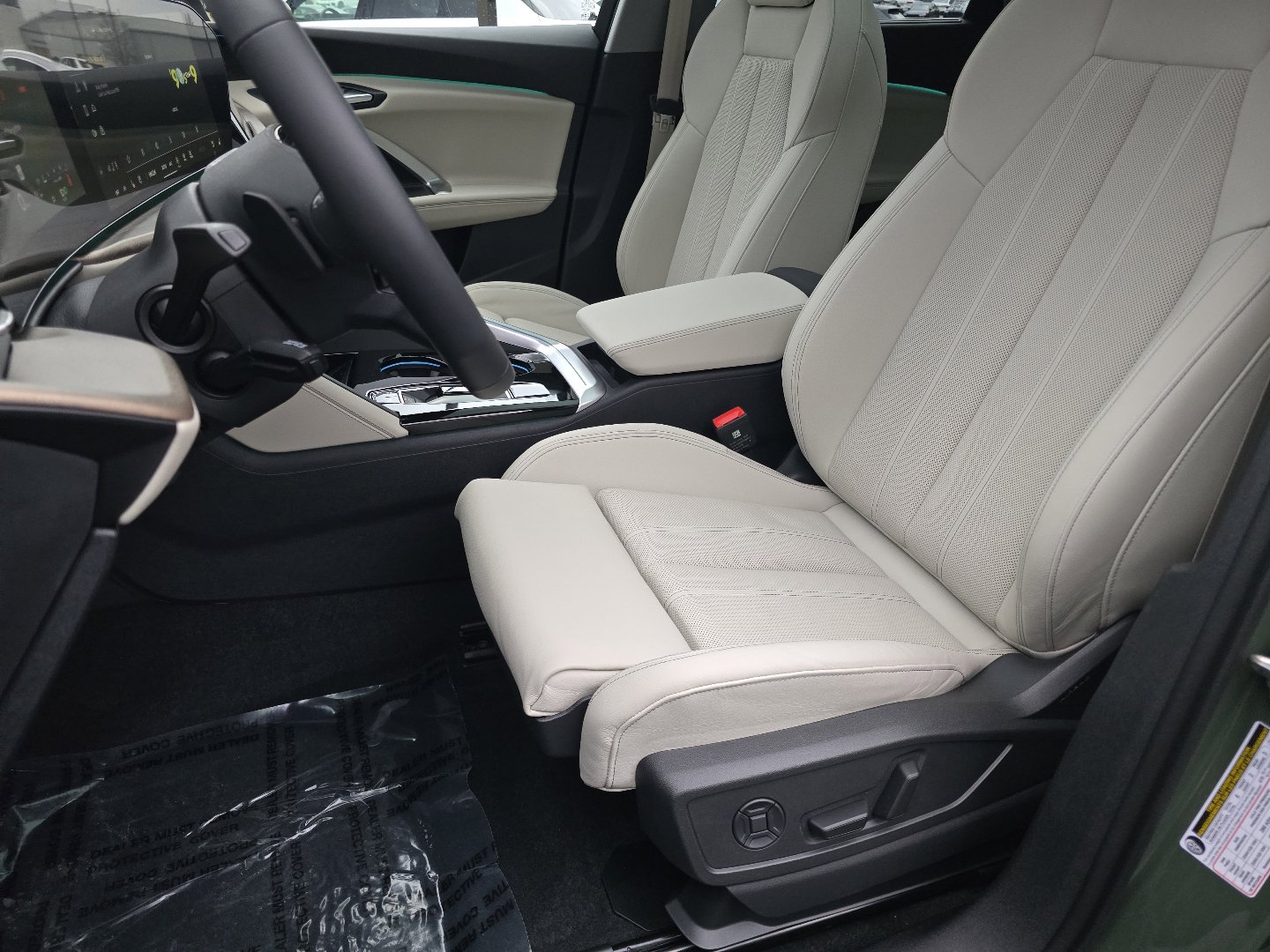 Certified 2025 Audi Q5 Prestige image 38