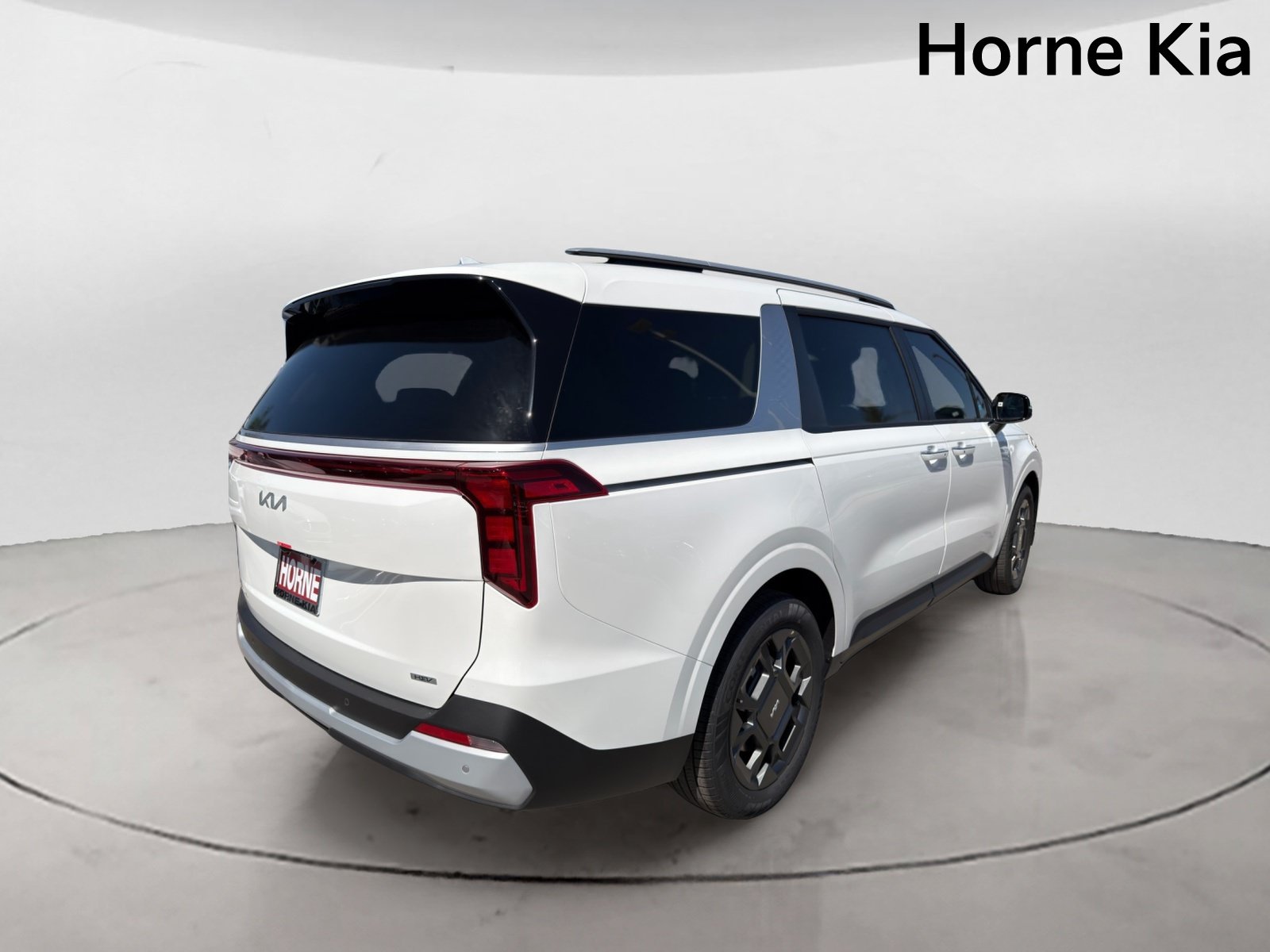 New 2026 Kia Carnival EX FWD image 4