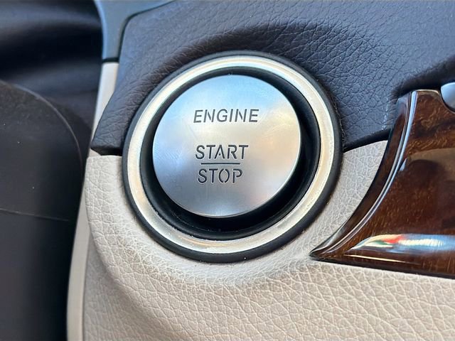 Used 2016 Mercedes-Benz E 400 Cabriolet image 33