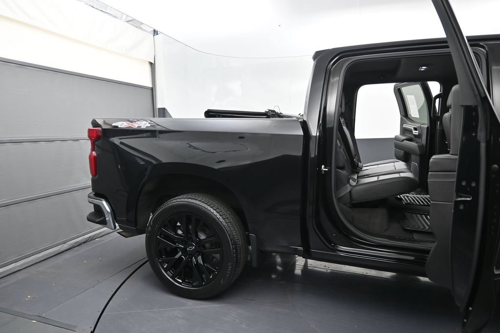 Certified 2022 Chevrolet Silverado 1500 LTZ w/ LTZ Premium Package AWD/4WD image 10