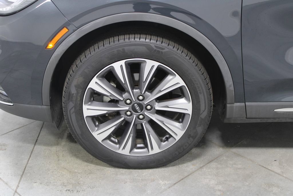 Used 2020 Lincoln Corsair Reserve image 21