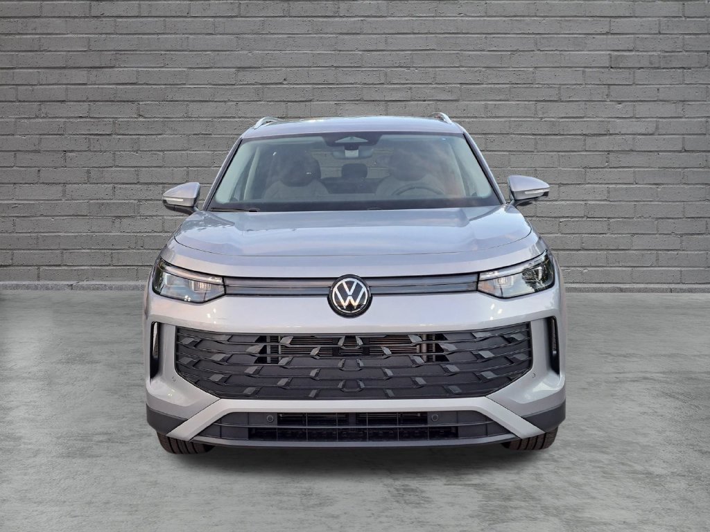 New 2026 Volkswagen Tiguan S FWD image 2