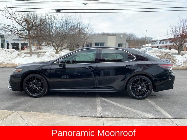 Used 2021 Toyota Camry XSE w/ Navigation Package image 6