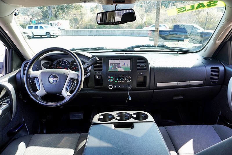 Used 2010 GMC Sierra 1500 SLE w/ Regional Value Package image 22