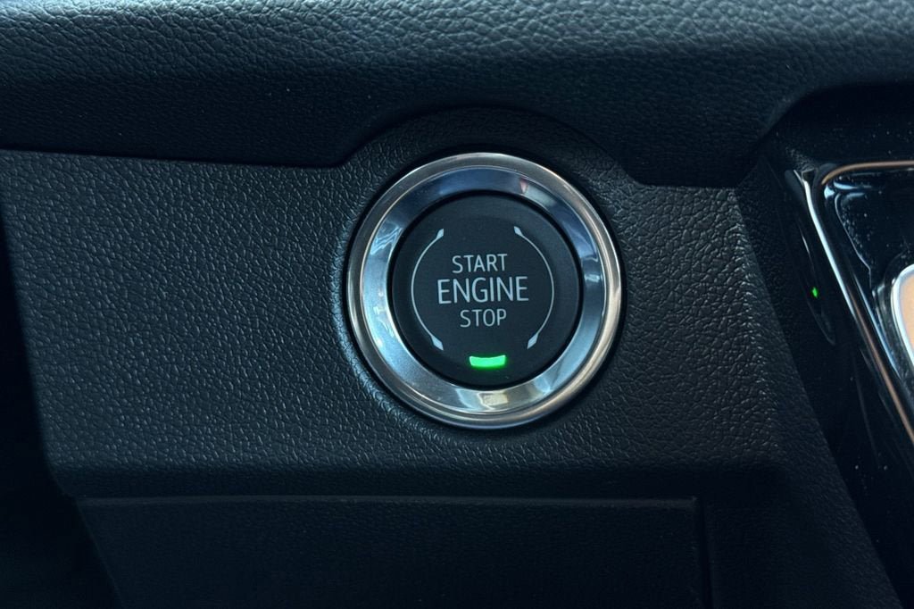 New 2026 Chevrolet Traverse RS AWD/4WD image 24